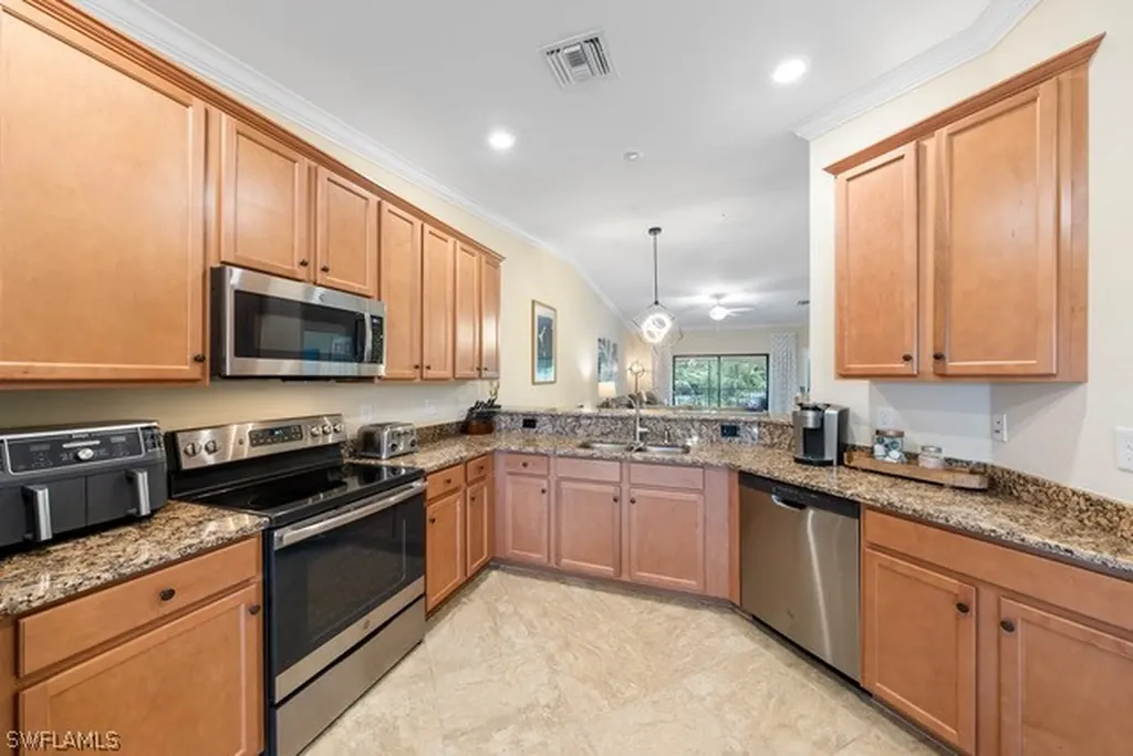 28002 Bridgetown Court Bonita Springs FL 34135