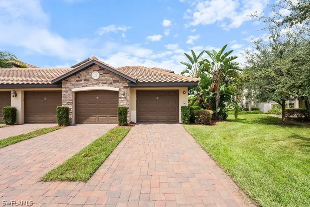 28002 Bridgetown Court Bonita Springs FL 34135