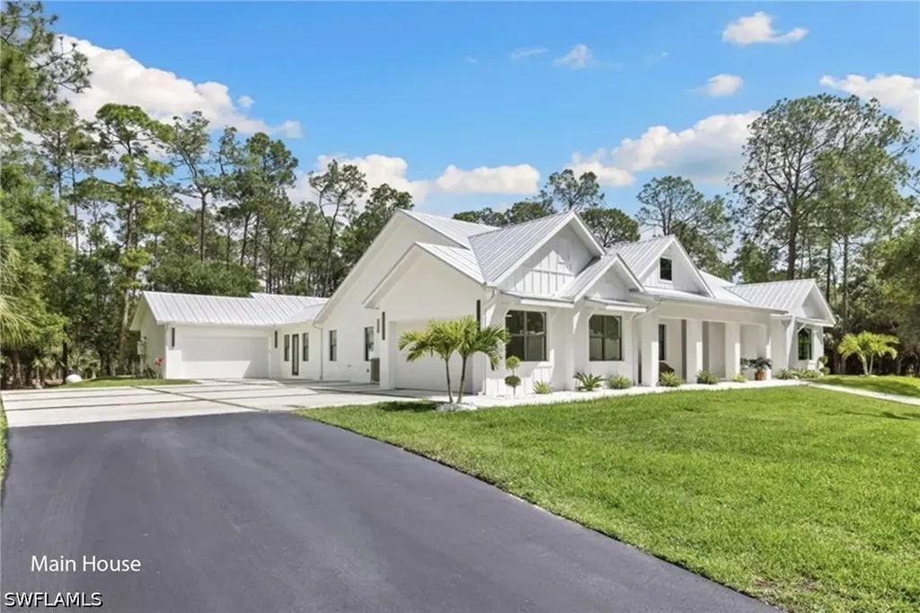 3475 3rd Avenue SW Naples FL 34117