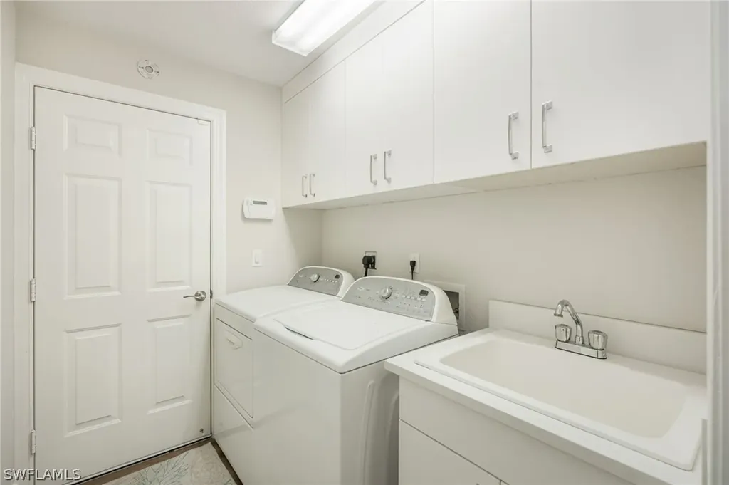 9049 Bronco Court Naples FL 34113