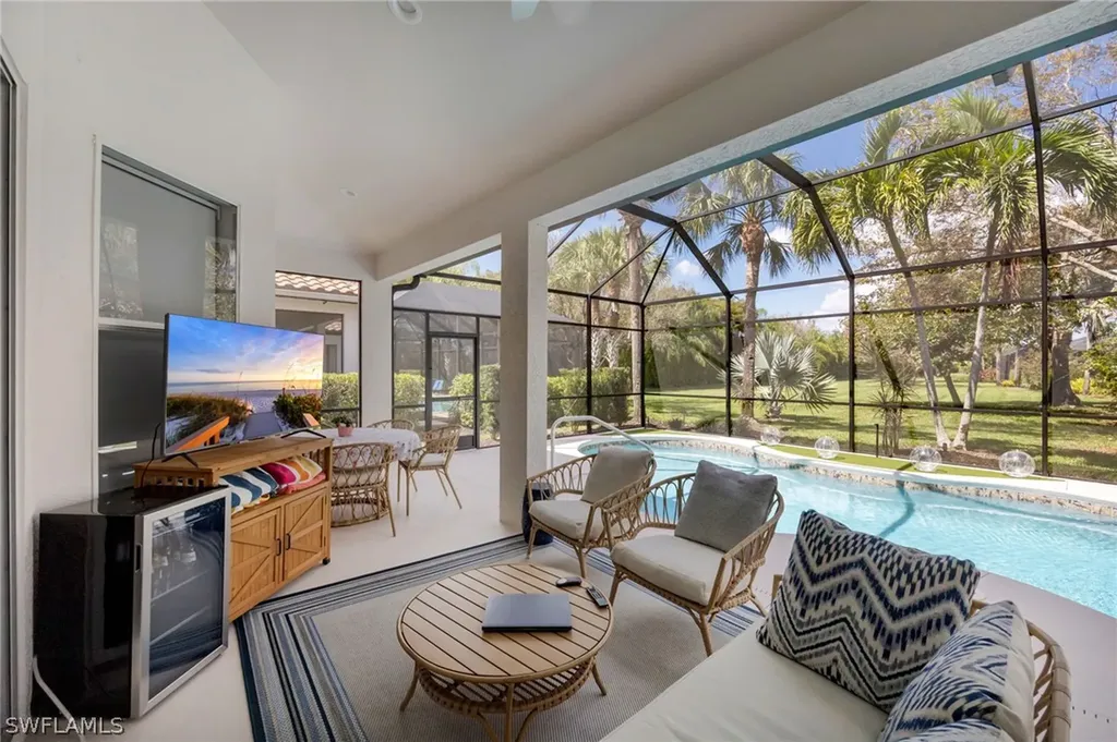 9049 Bronco Court Naples FL 34113