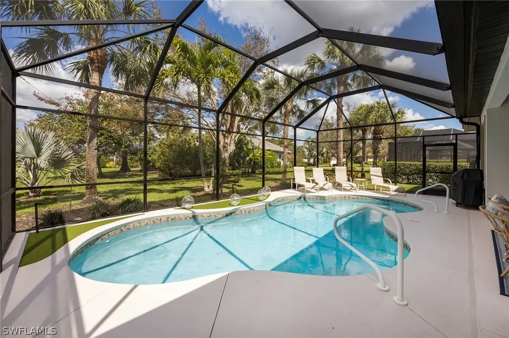 9049 Bronco Court Naples FL 34113