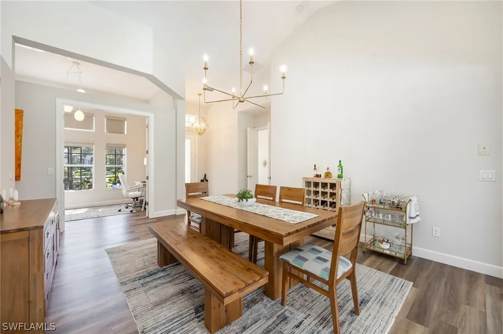 9049 Bronco Court Naples FL 34113
