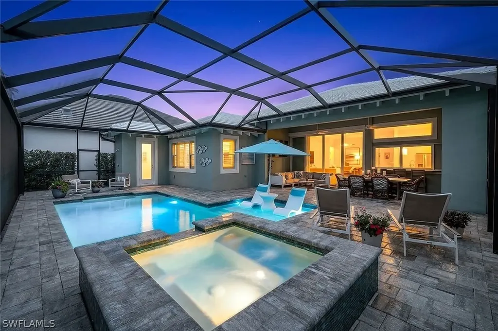 5715 Clarendon Drive Naples FL 34113