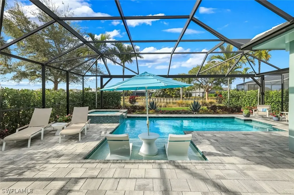 5715 Clarendon Drive Naples FL 34113