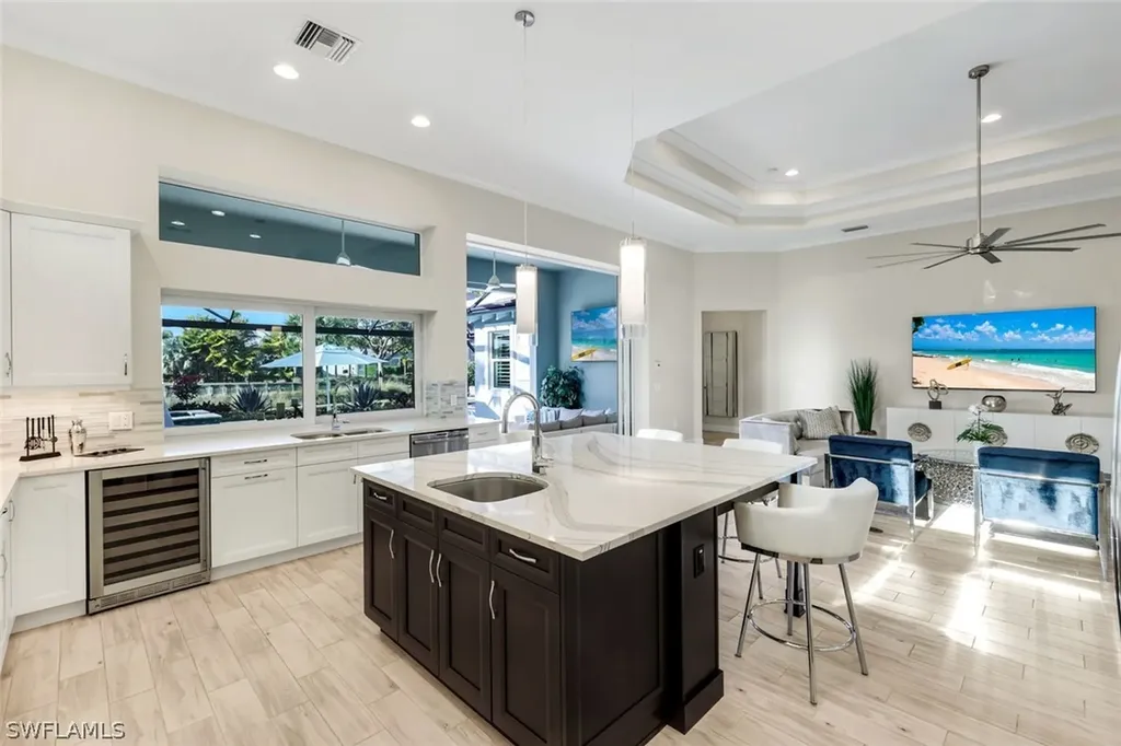 5715 Clarendon Drive Naples FL 34113