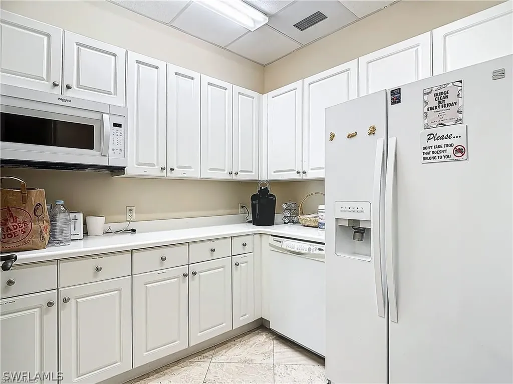 2745 1st Street Fort Myers FL 33916