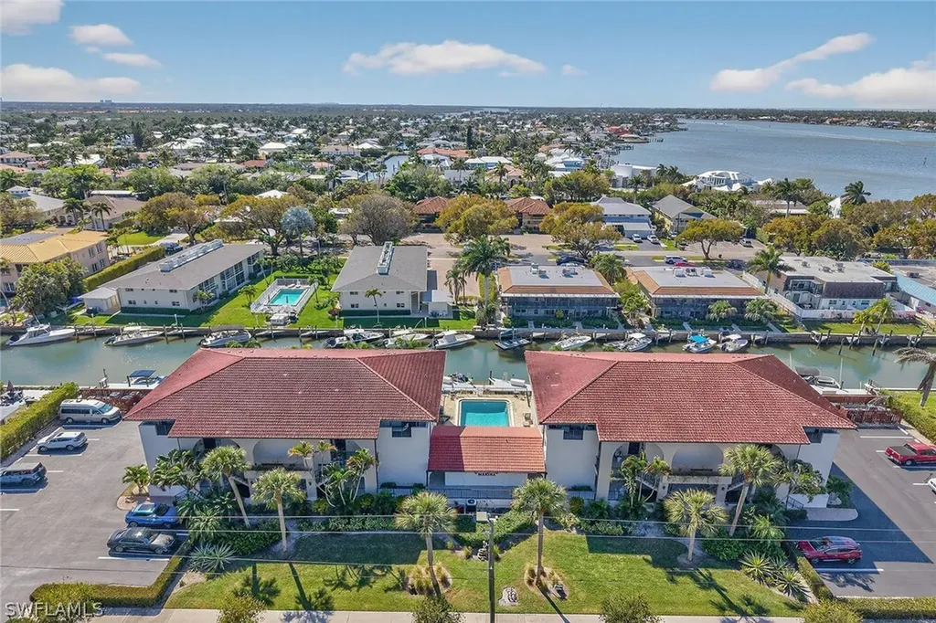 1400 Blue Point Avenue Naples FL 34102