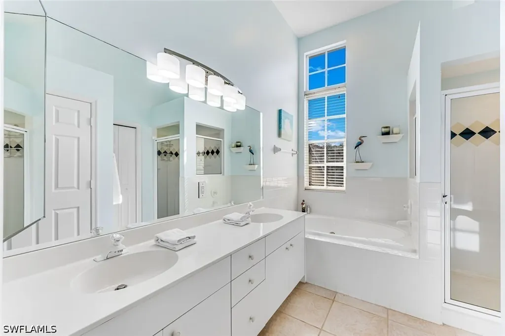 7720 Gardner Drive Naples FL 34109