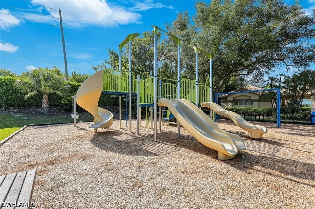 7720 Gardner Drive Naples FL 34109