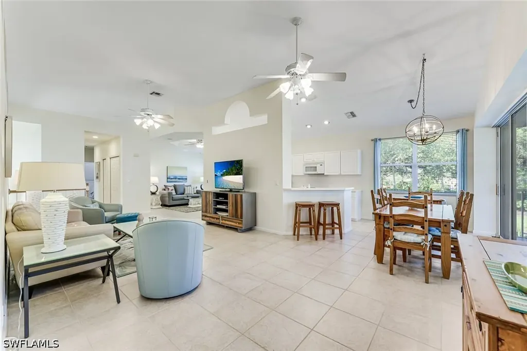 7720 Gardner Drive Naples FL 34109