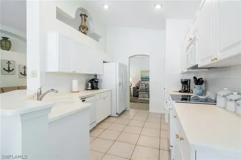 7720 Gardner Drive Naples FL 34109