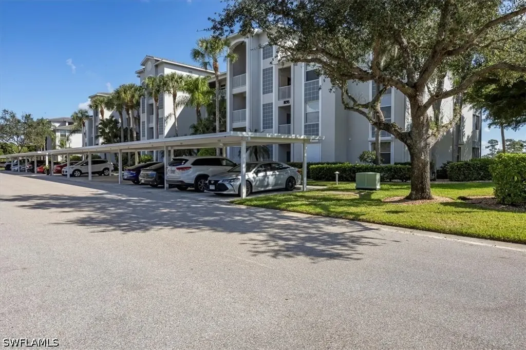 10285 Bismark Palm Way Fort Myers FL 33966