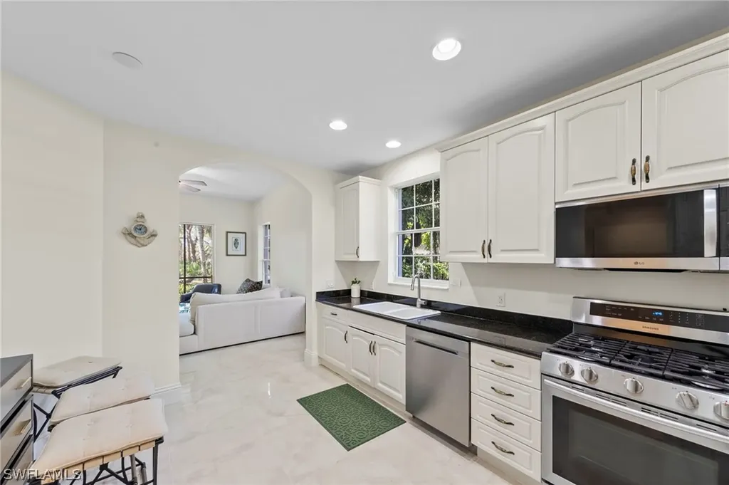 9097 Cherry Oaks Trail Naples FL 34114