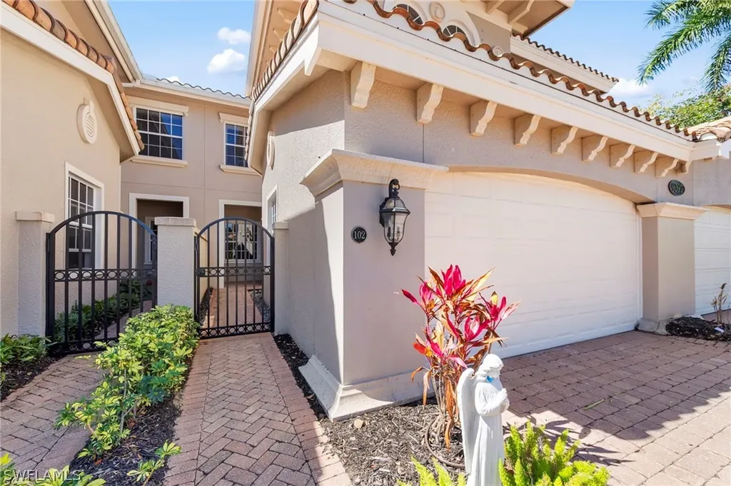 9097 Cherry Oaks Trail Naples FL 34114