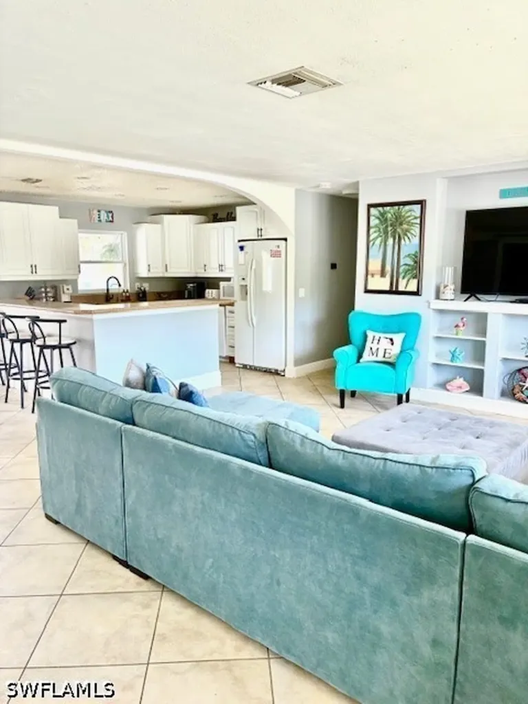 640 27th Street SW Naples FL 34117