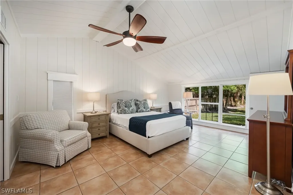 5179 Sycamore Drive Naples FL 34119