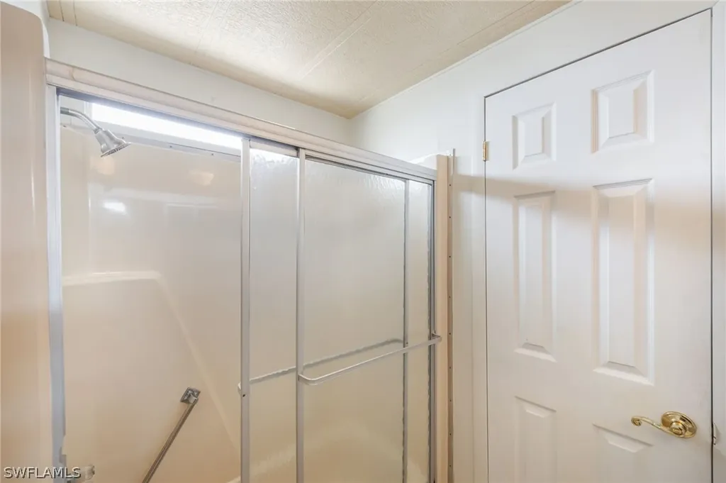 21 San Lu Rue Avenue Naples FL 34104