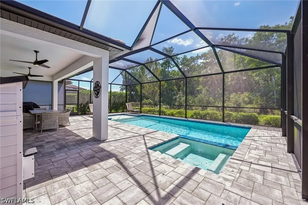 10395 Ventana Lane Naples FL 34120