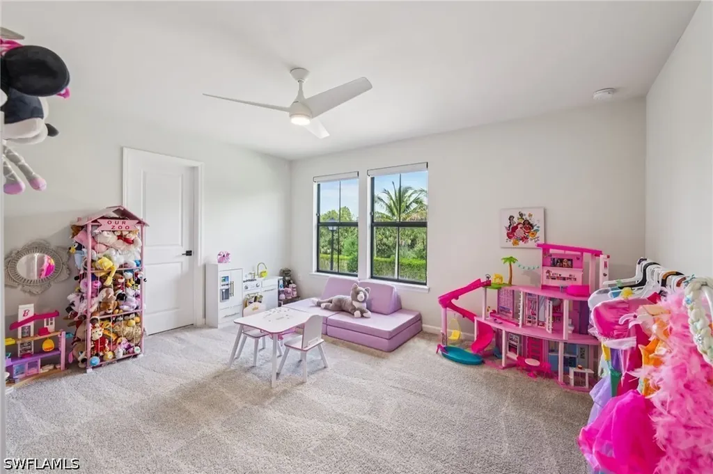 10395 Ventana Lane Naples FL 34120
