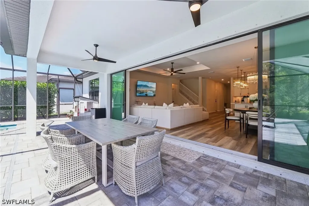 10395 Ventana Lane Naples FL 34120
