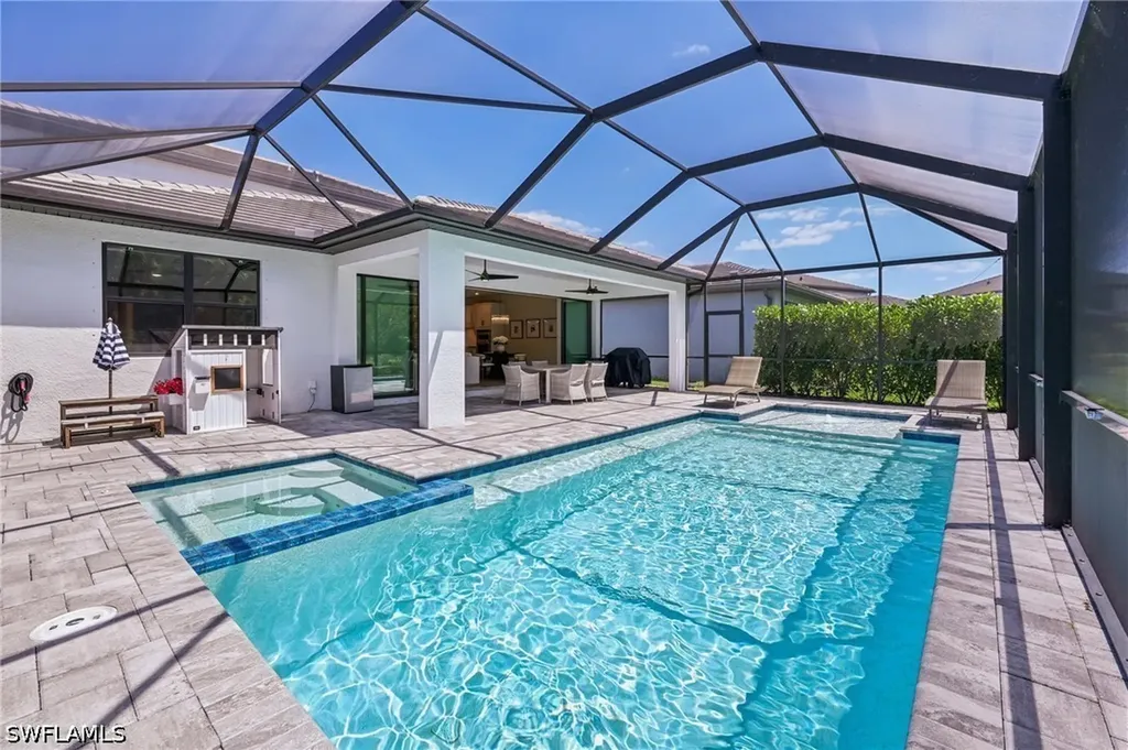 10395 Ventana Lane Naples FL 34120