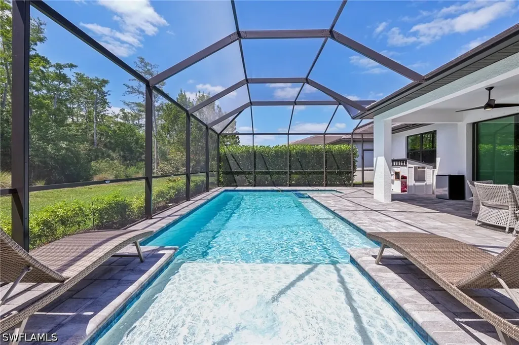 10395 Ventana Lane Naples FL 34120