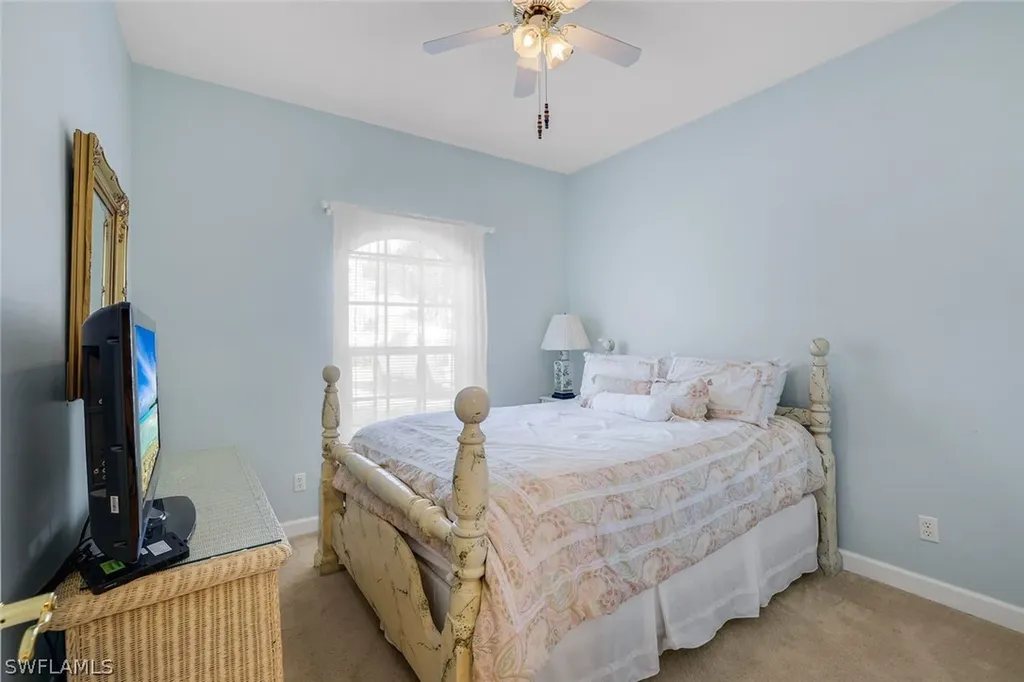 230 Newport Drive Naples FL 34114