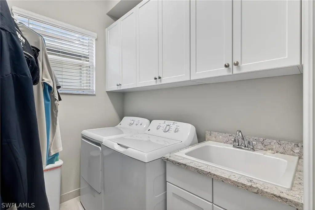 28532 Lobos Circle Bonita Springs FL 34135