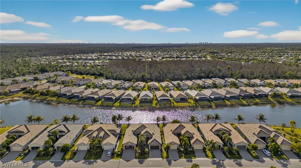 28532 Lobos Circle Bonita Springs FL 34135