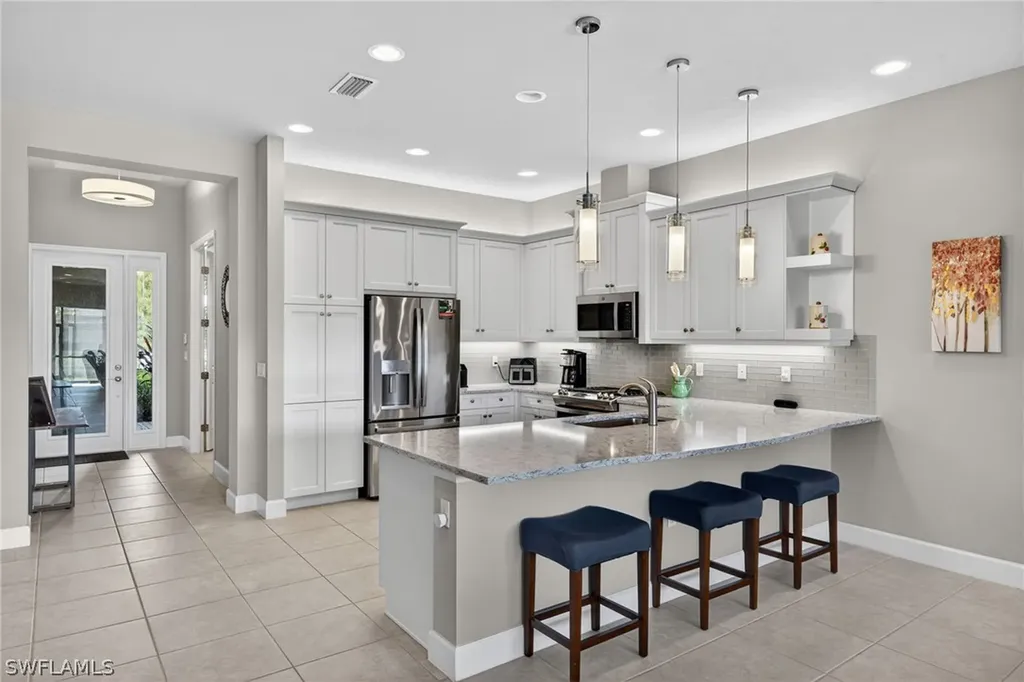 28532 Lobos Circle Bonita Springs FL 34135