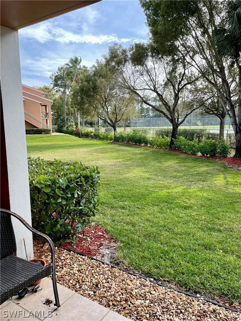 1180 Wildwood Lakes Boulevard Naples FL 34104
