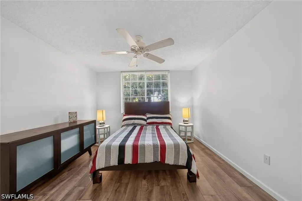 1180 Wildwood Lakes Boulevard Naples FL 34104