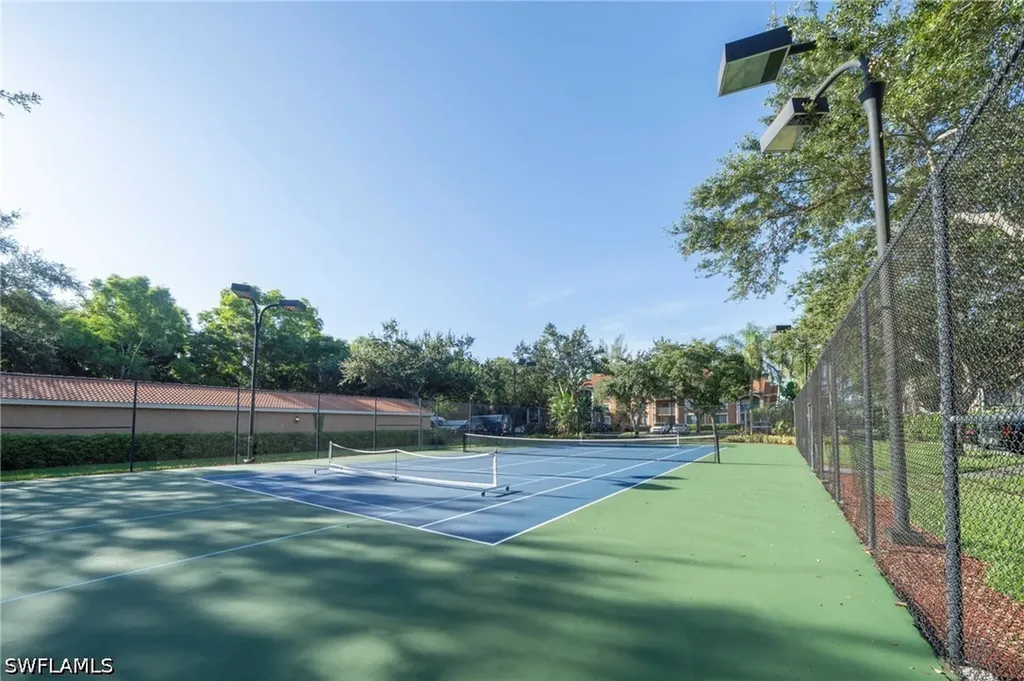 1180 Wildwood Lakes Boulevard Naples FL 34104