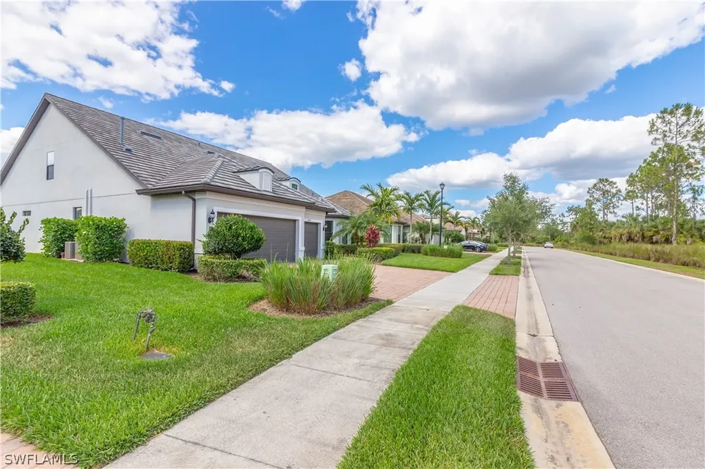 7247 Clamshell Lane Naples FL 34114