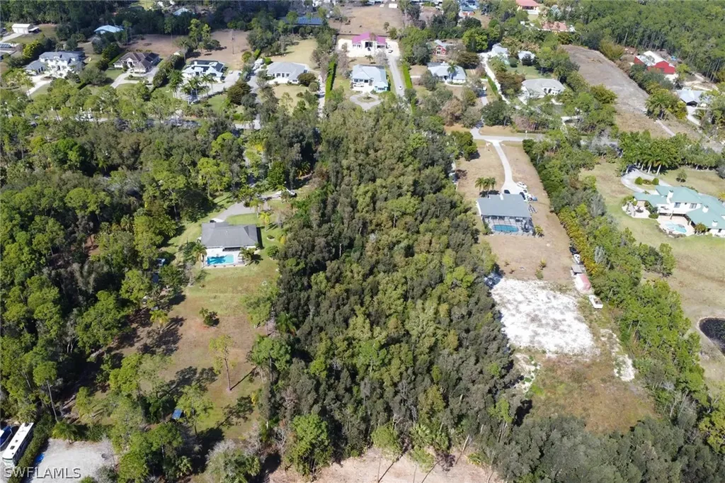 Spanish Oaks Lane Naples FL 34119