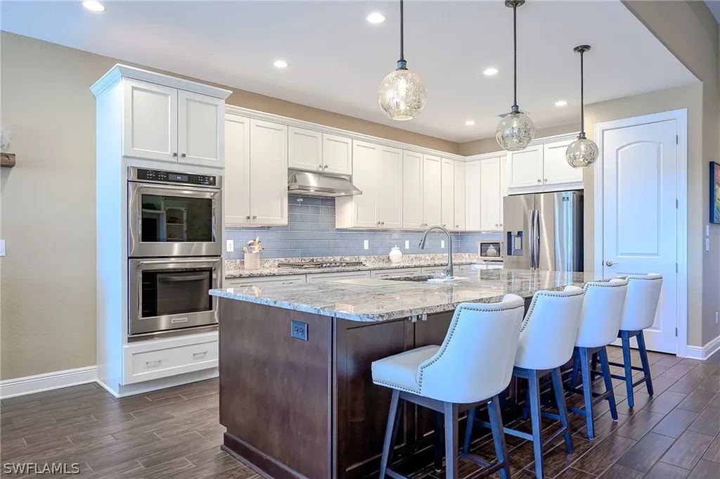 10505 Valencia Lakes Drive Bonita Springs FL 34135