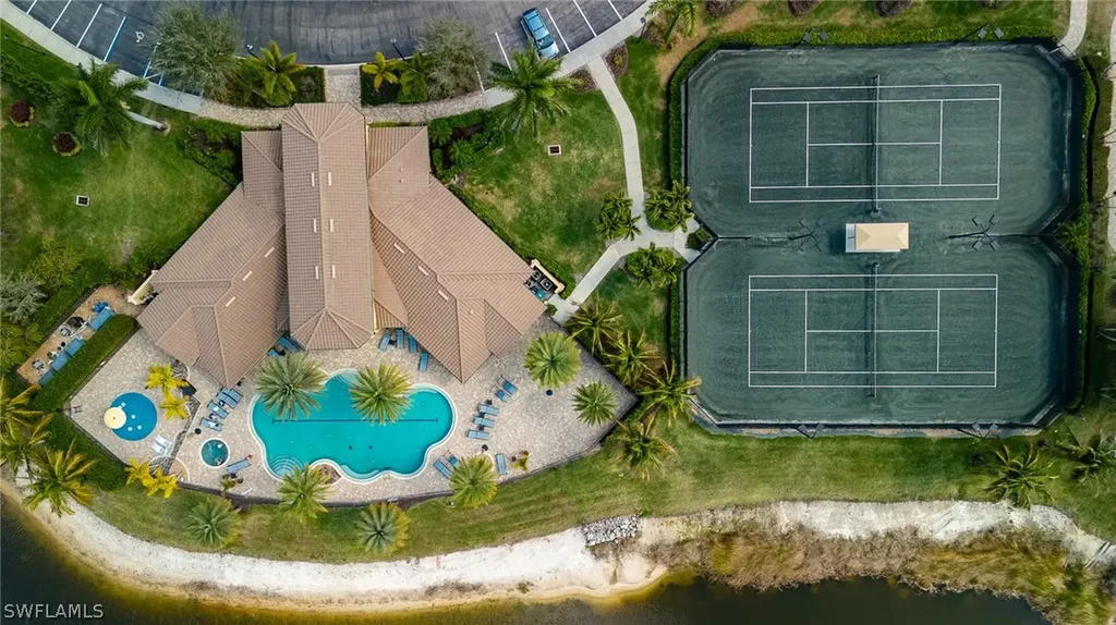 10505 Valencia Lakes Drive Bonita Springs FL 34135