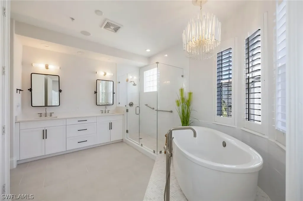 2870 Castillo Court Naples FL 34109