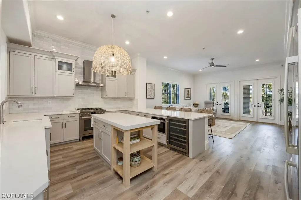 2870 Castillo Court Naples FL 34109