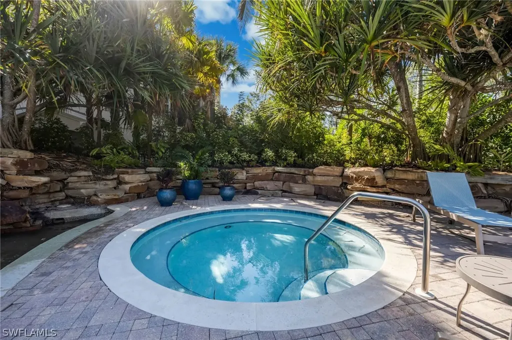 2870 Castillo Court Naples FL 34109