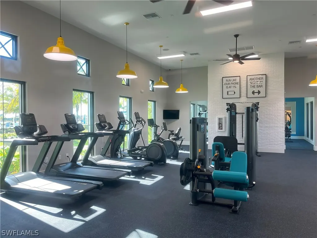 4062 Aquila Place Naples FL 34120
