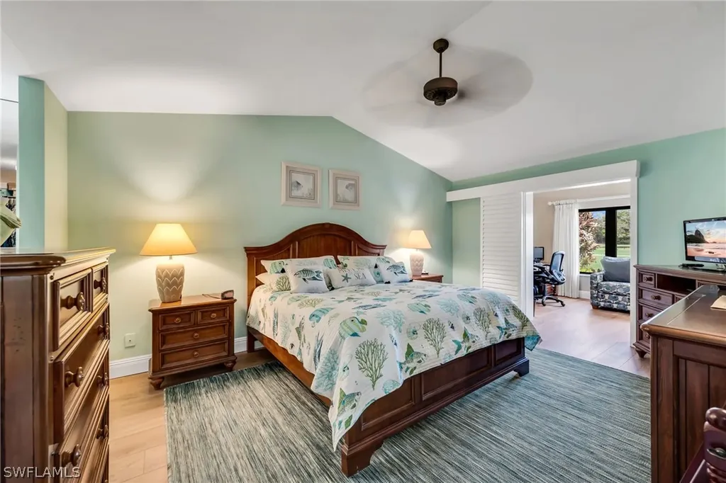 109 Bears Paw Trail Naples FL 34105