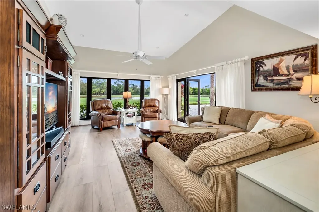 109 Bears Paw Trail Naples FL 34105