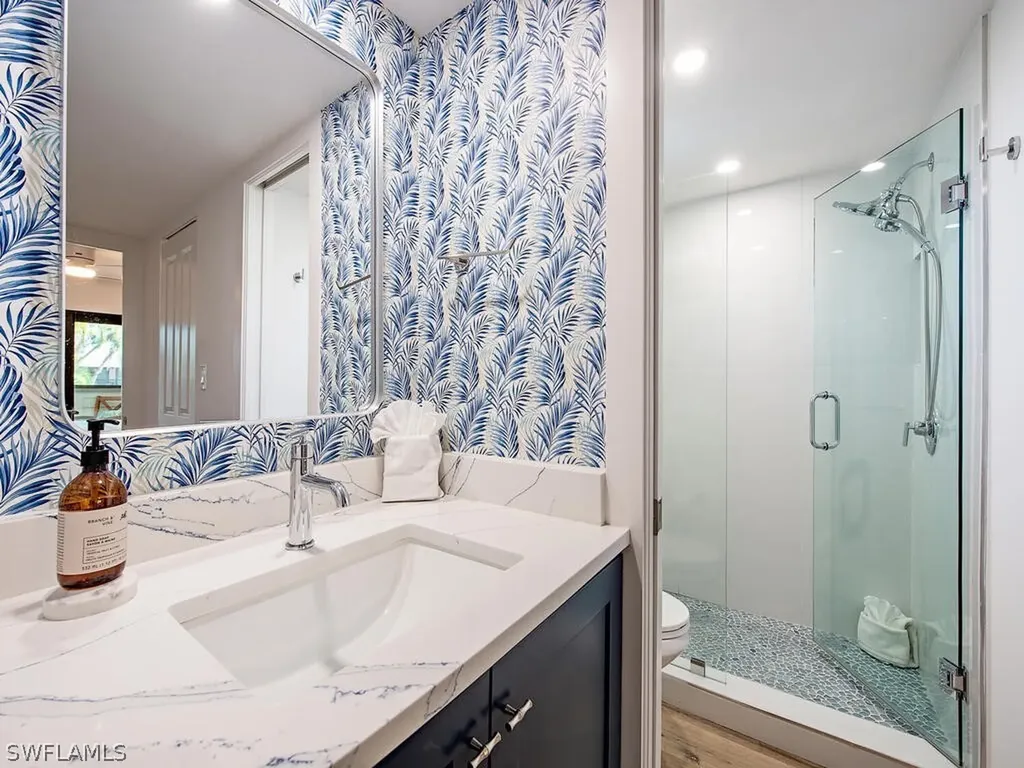 600 Neapolitan Way Naples FL 34103