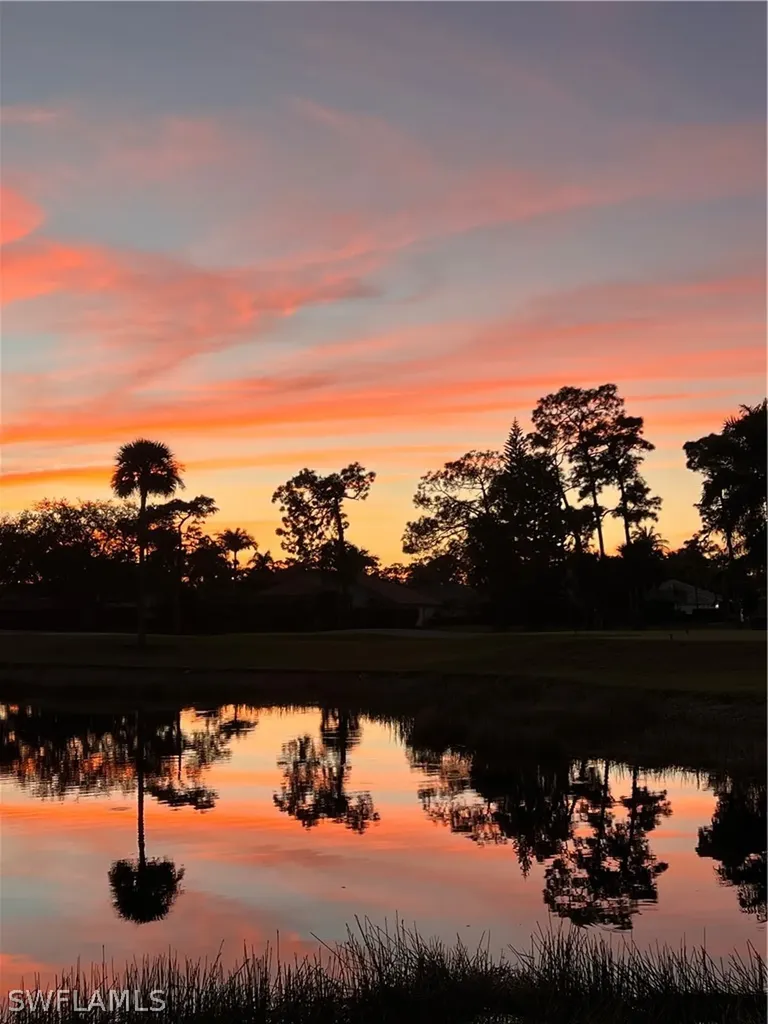 105 Cherry Hill Court Naples FL 34113