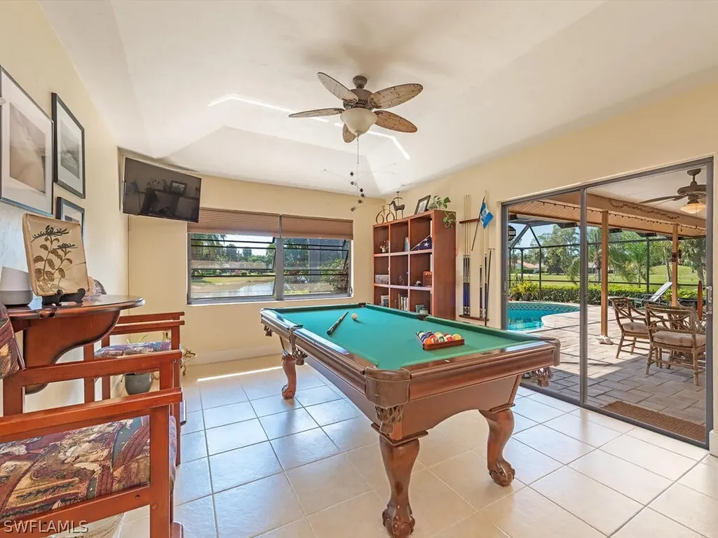105 Cherry Hill Court Naples FL 34113