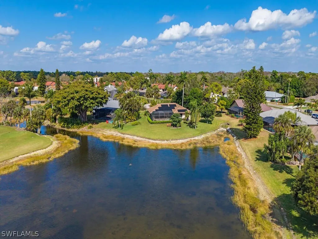 105 Cherry Hill Court Naples FL 34113