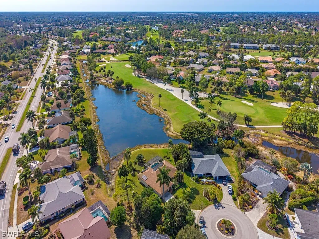 105 Cherry Hill Court Naples FL 34113