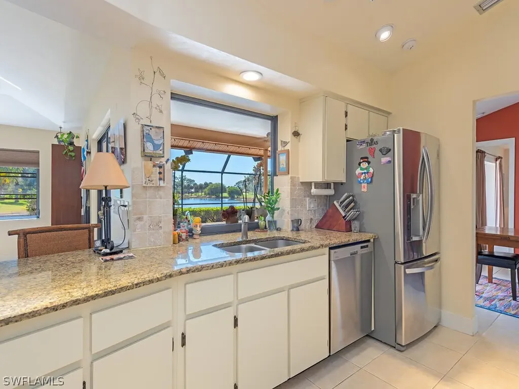 105 Cherry Hill Court Naples FL 34113